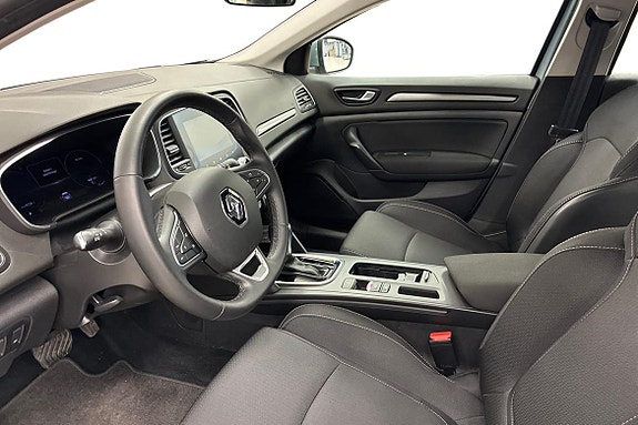 Renault Megane E-Tech 27 of 30