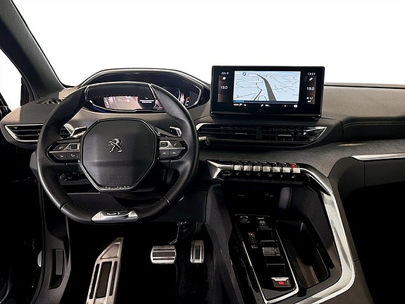 Peugeot 5008 7 of 17