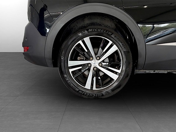 Peugeot 5008 16 of 17