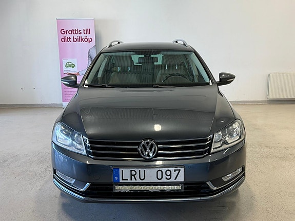 Volkswagen Passat 3 of 5