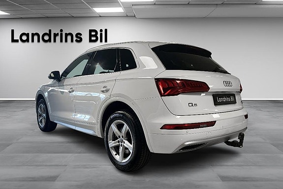 Audi Q5 6 of 14