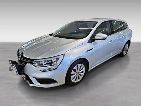 Renault Megane IV 2 of 5