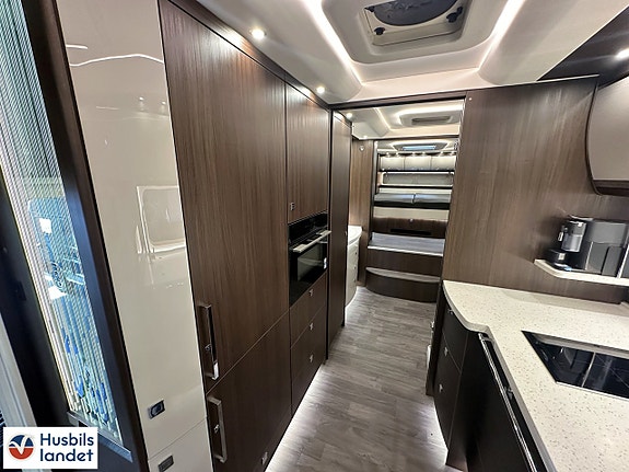 Morelo Grand Empire 110 GSB - Mercedes 10 of 17