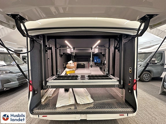 Morelo Grand Empire 110 GSB - Mercedes 5 of 17