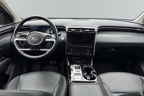 Hyundai Tucson 12 of 19