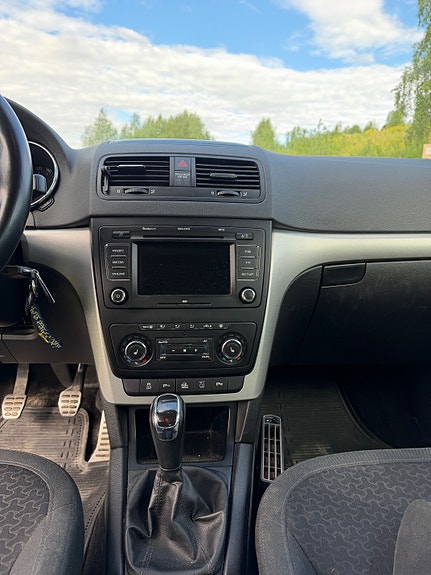Skoda Yeti 9 of 14