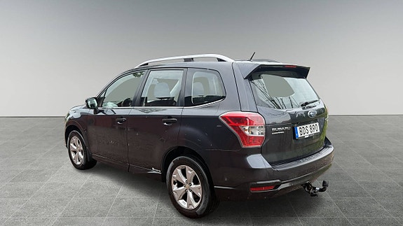 Subaru Forester 2 of 5