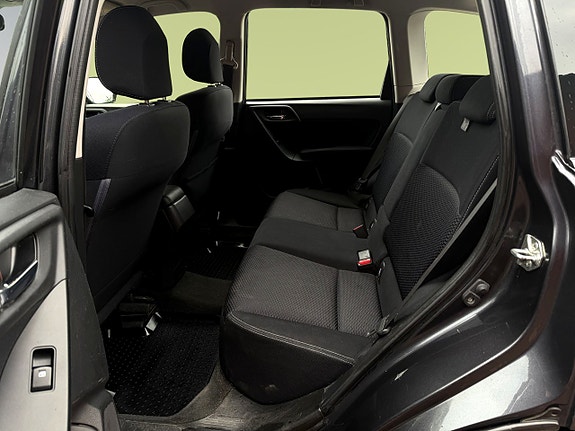 Subaru Forester 8 of 9