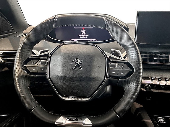 Peugeot 5008 7 of 16
