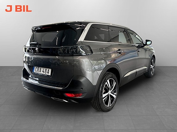 Peugeot 5008 3 of 5