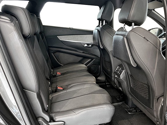 Peugeot 5008 13 of 16