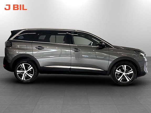 Peugeot 5008 14 of 16