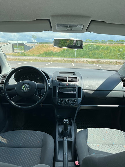Volkswagen Polo 5 of 5