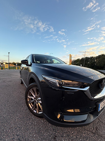 Mazda CX-5 5 of 5