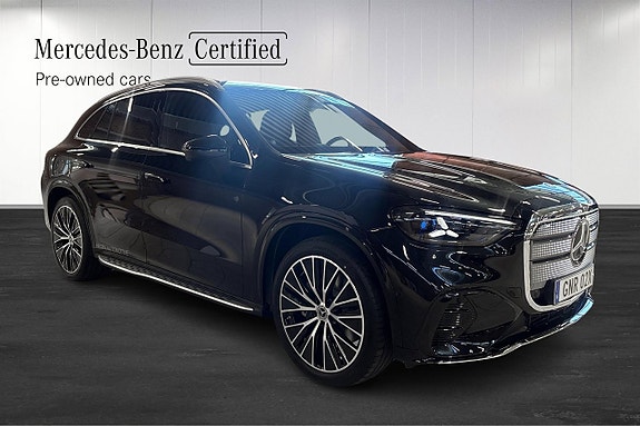 Mercedes-Benz GLC400 2 of 14
