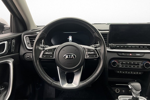 Kia Ceed 8 of 28