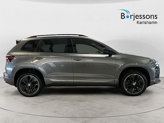 Skoda Karoq 2 of 5