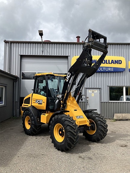 JCB 409 Nordic Edition 13 of 14