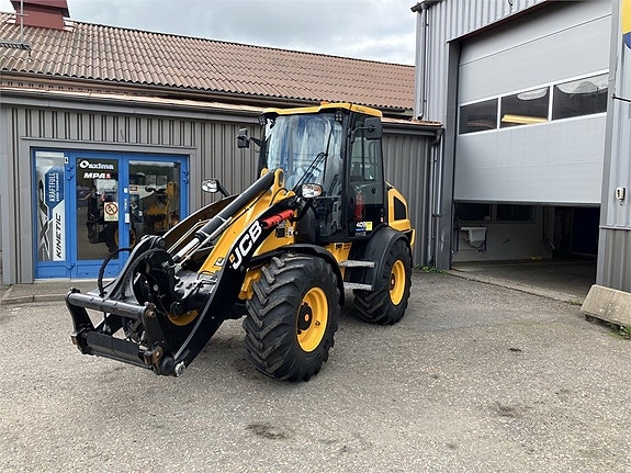 JCB 409 Nordic Edition 5 of 5
