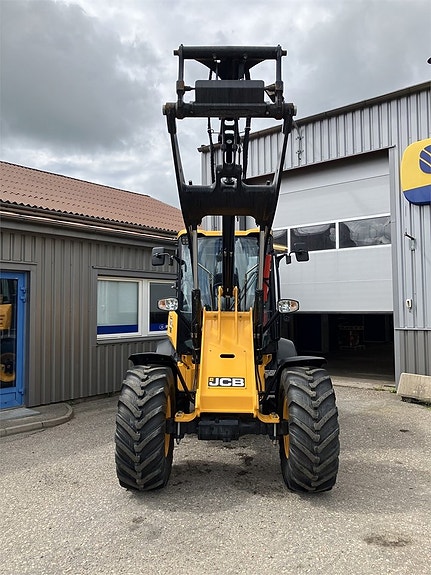 JCB 409 Nordic Edition 11 of 14