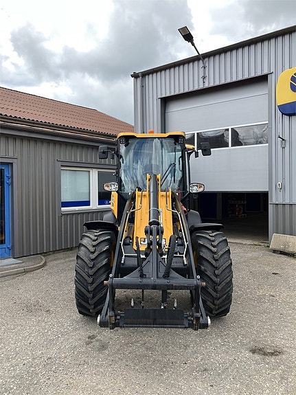 JCB 409 Nordic Edition 6 of 14