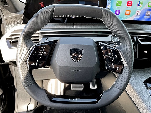 Peugeot 5008 7 of 16