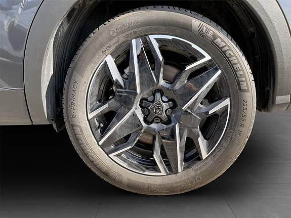 Peugeot 5008 14 of 16