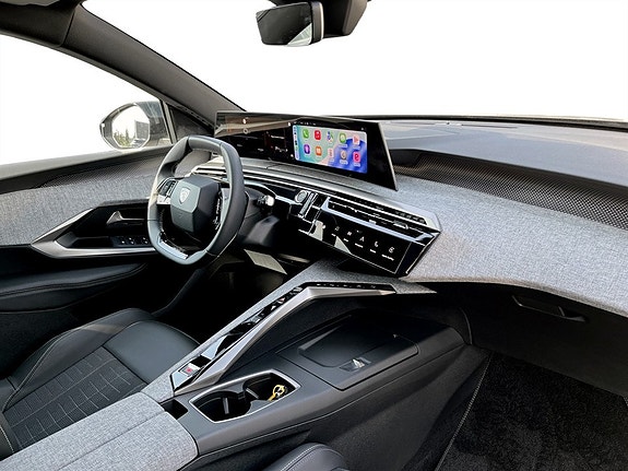 Peugeot 5008 11 of 16