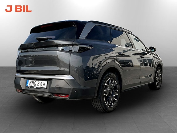 Peugeot 5008 3 of 5