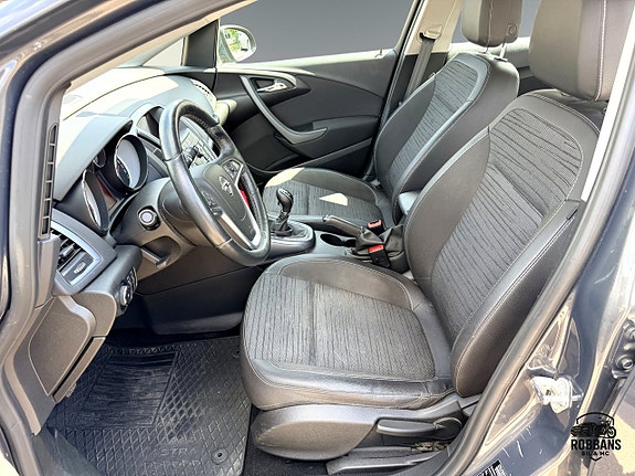 Opel Astra 12 of 15