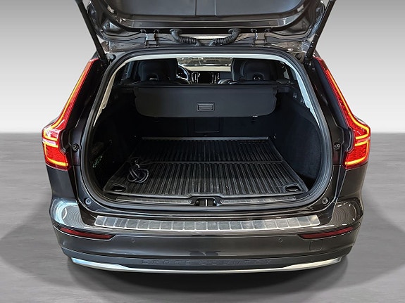 Volvo V60 Cross Country 15 of 16