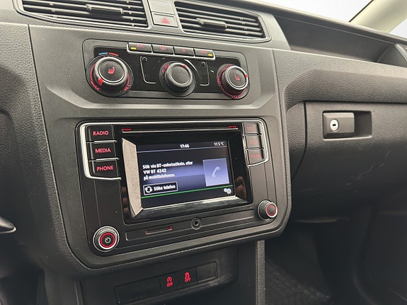 Volkswagen Caddy Maxi 21 of 27