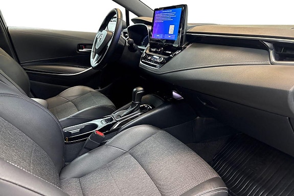 Toyota Corolla 7 of 21