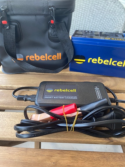 Product image 2 of 3