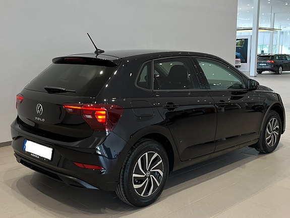 Volkswagen Polo 5 of 5