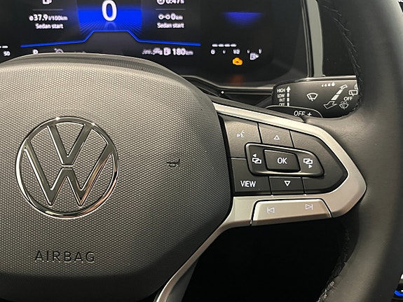 Volkswagen Polo 16 of 24