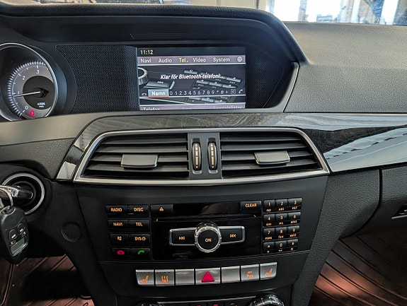Mercedes-Benz C250 9 of 16