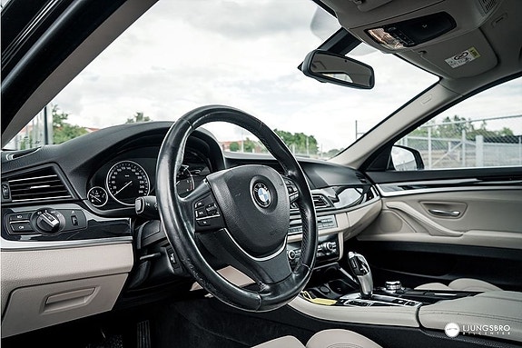 BMW 520 4 of 5
