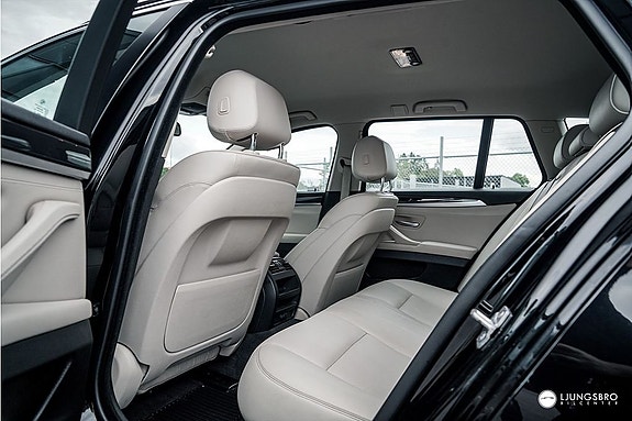 BMW 520 10 of 13