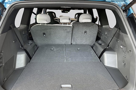 Kia EV9 14 of 26
