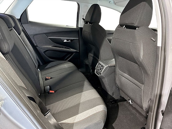 Peugeot 3008 11 of 15