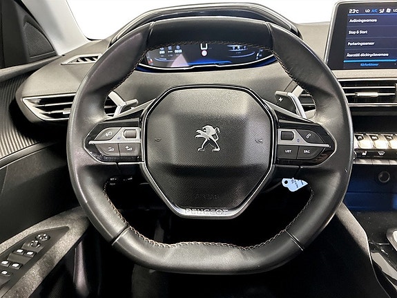 Peugeot 3008 7 of 15