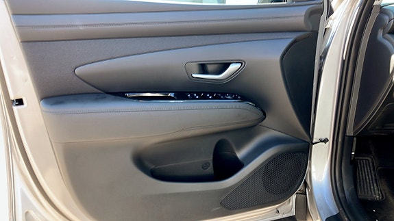 Hyundai Tucson 11 of 12