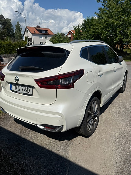 Nissan Qashqai 4 of 5