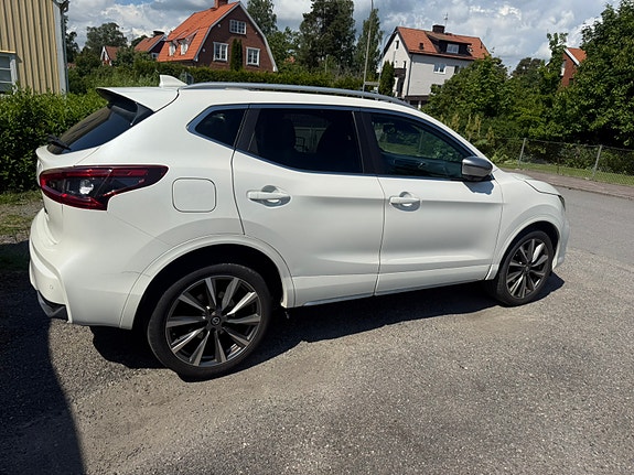 Nissan Qashqai 3 of 5