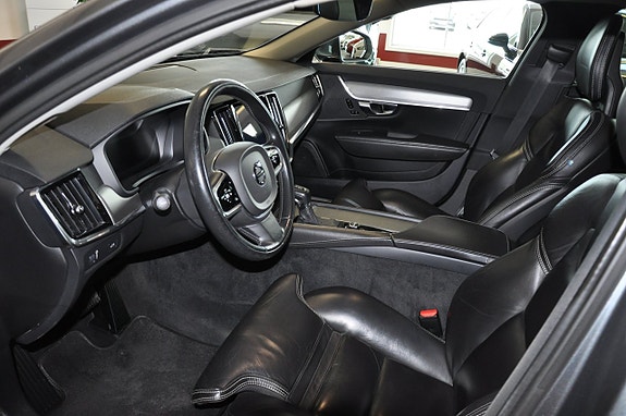 Volvo V90 13 of 14