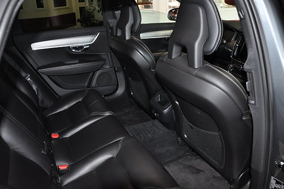 Volvo V90 10 of 14
