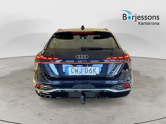 Audi A6 4 of 5