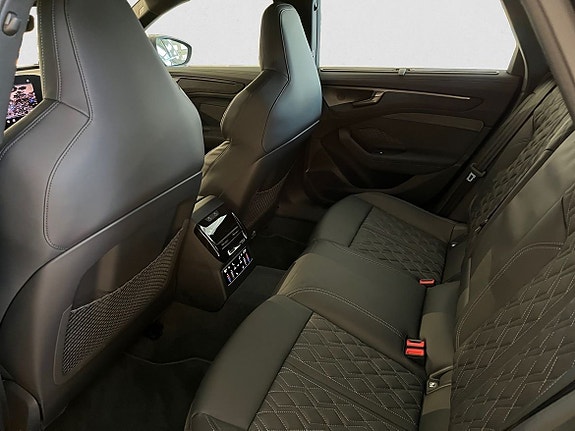 Audi A6 11 of 19