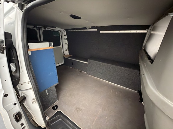 Mercedes-Benz Vito 108 13 of 30